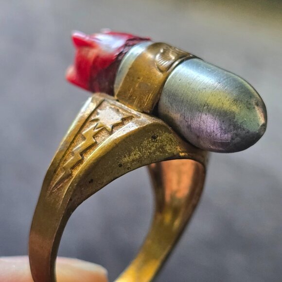 Vintage 1940s Lone Ranger Atomic Bomb Ring 1938 Bond Bread Safety Club Badge Kix - Picture 9 of 16